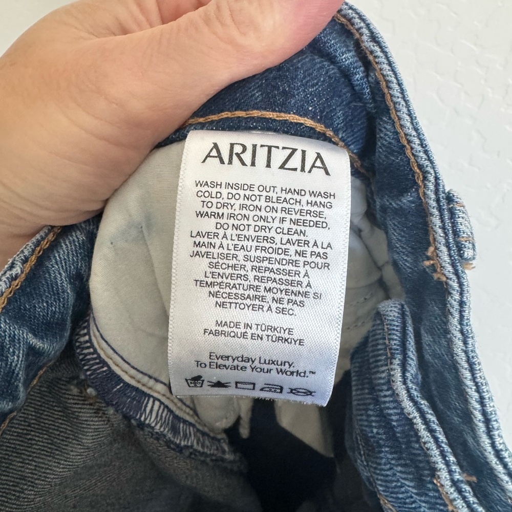 ARITZIA Denim Forum "No Stress" Straight Leg Jeans Medium Blue Size 27 - Picture 4 of 6